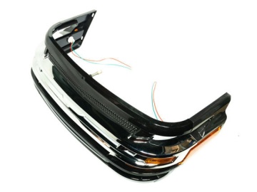 Решетка декоративная с поворотниками XT-224